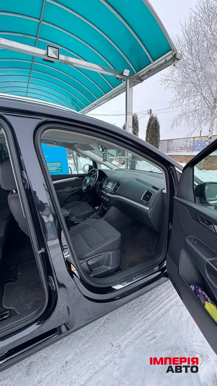 Volkswagen Sharan - фото 7