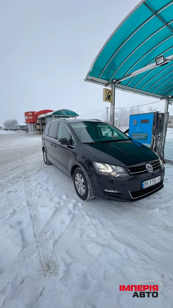 Volkswagen Sharan - фото 2