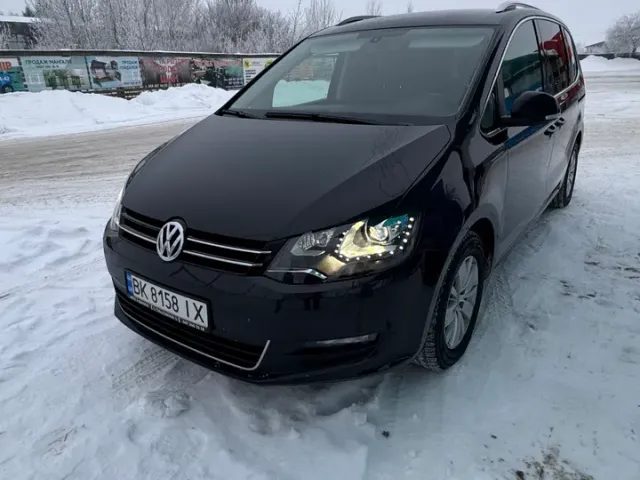 Volkswagen Sharan - фото 1