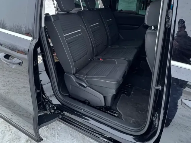 Volkswagen Sharan - фото 5