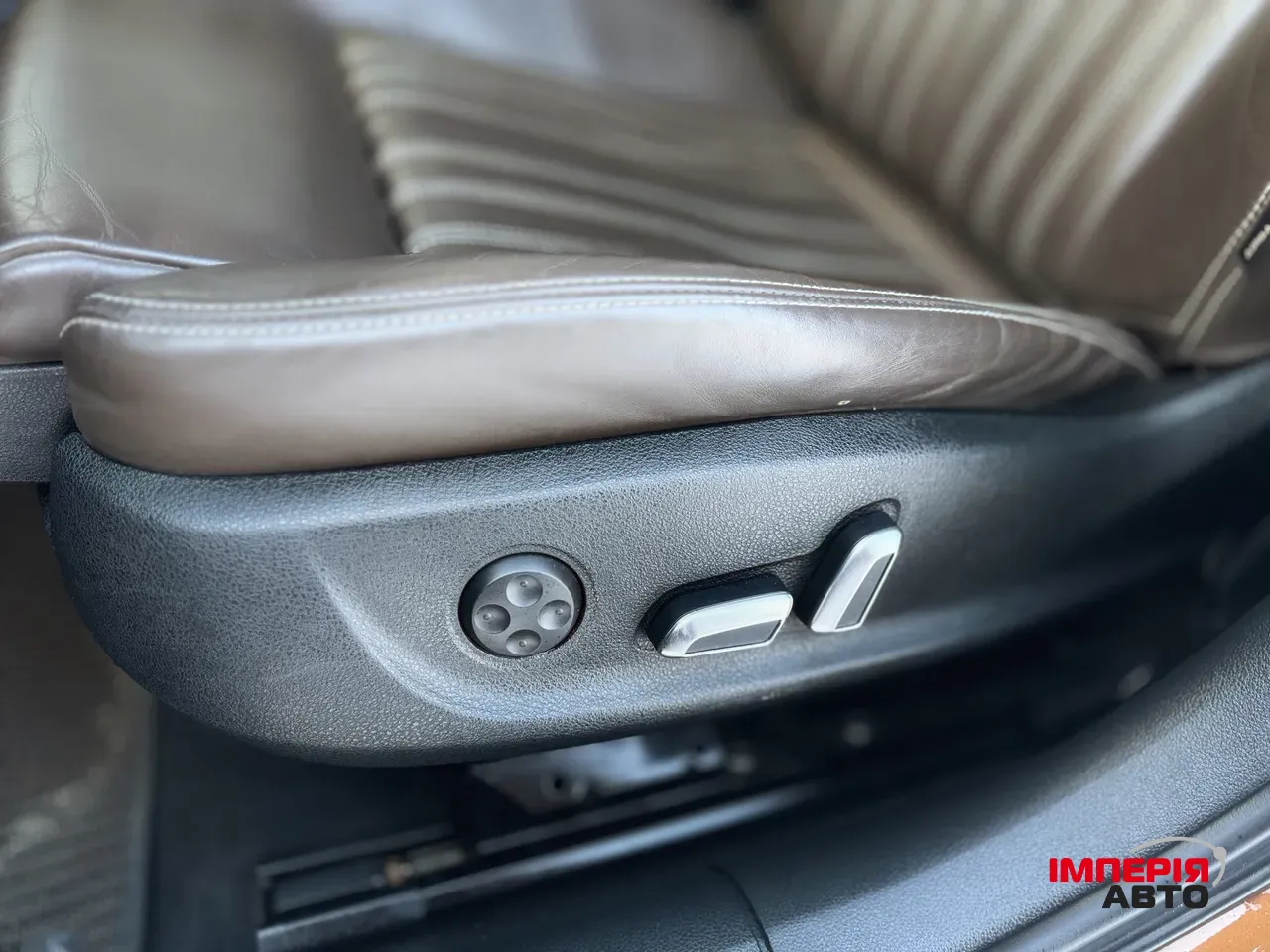 Audi A6 allroad - фото 19