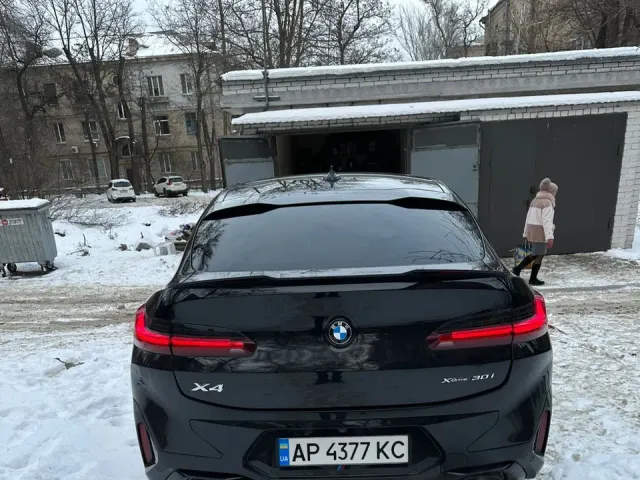 BMW X4 - фото 2