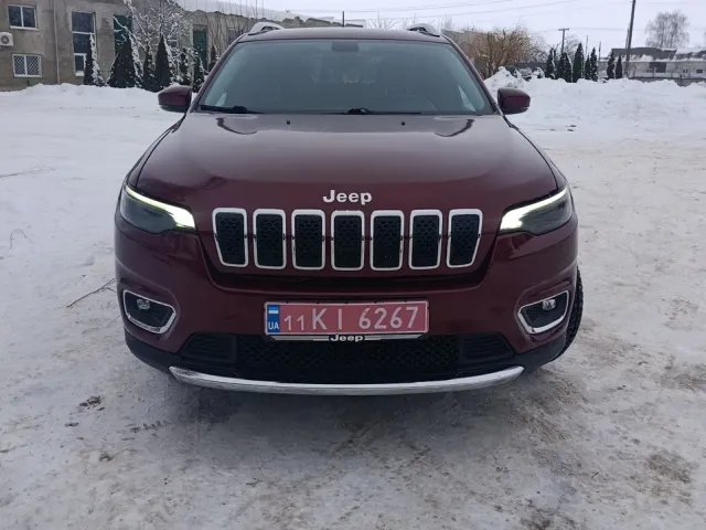 Jeep Cherokee - фото 2