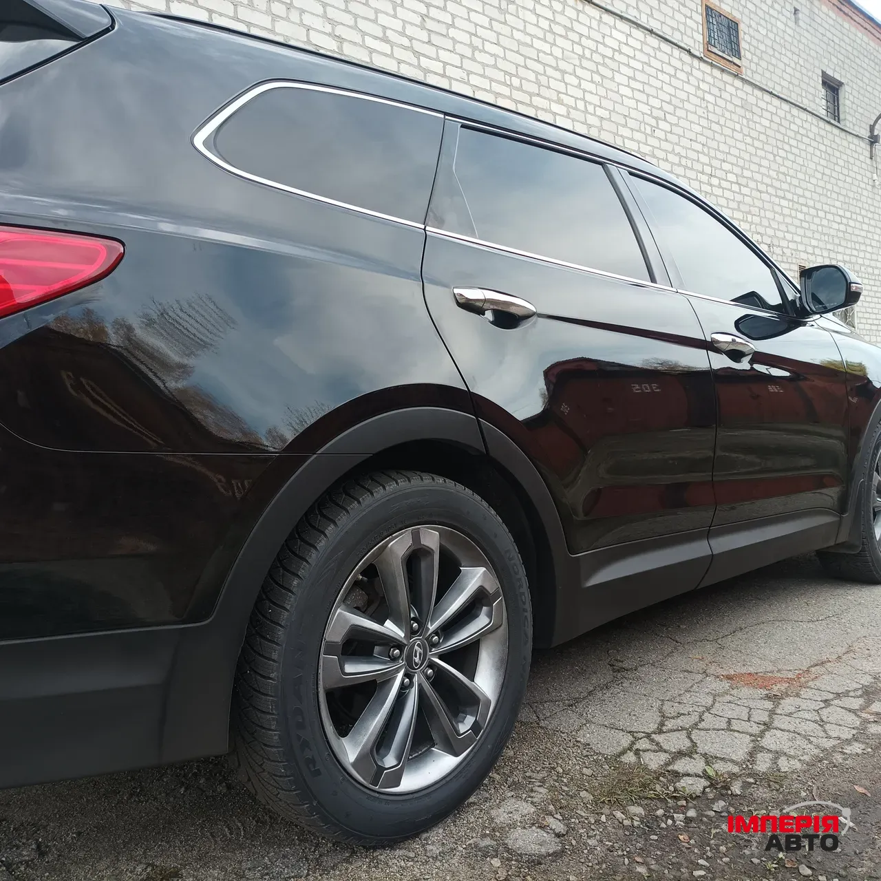 Hyundai Santa Fe - фото 7