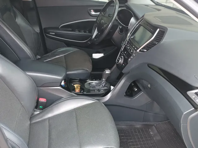 Hyundai Santa Fe - фото 4