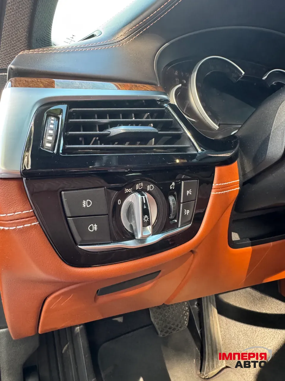 BMW 5 серії - фото 9