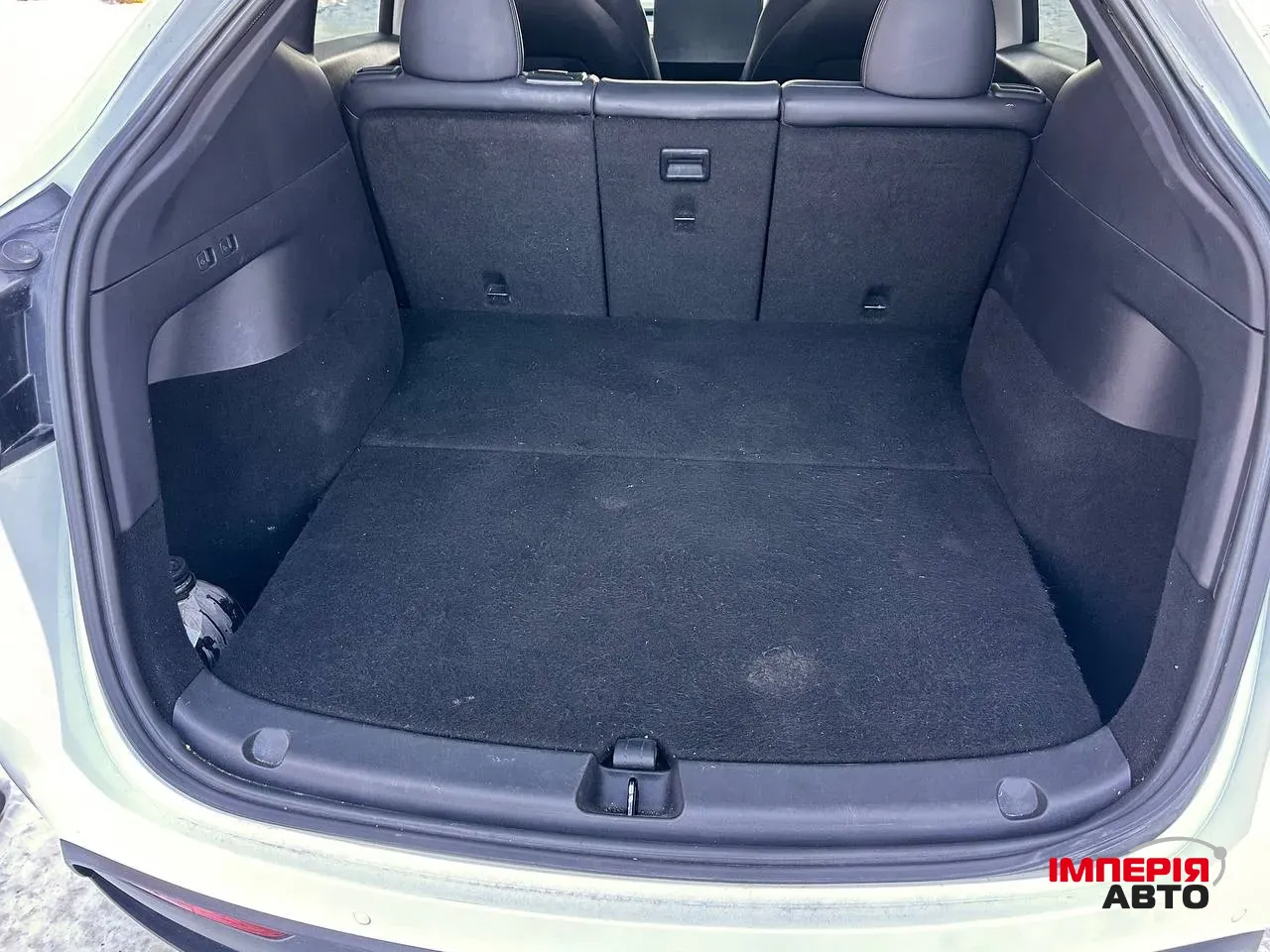 Tesla Model Y - фото 21