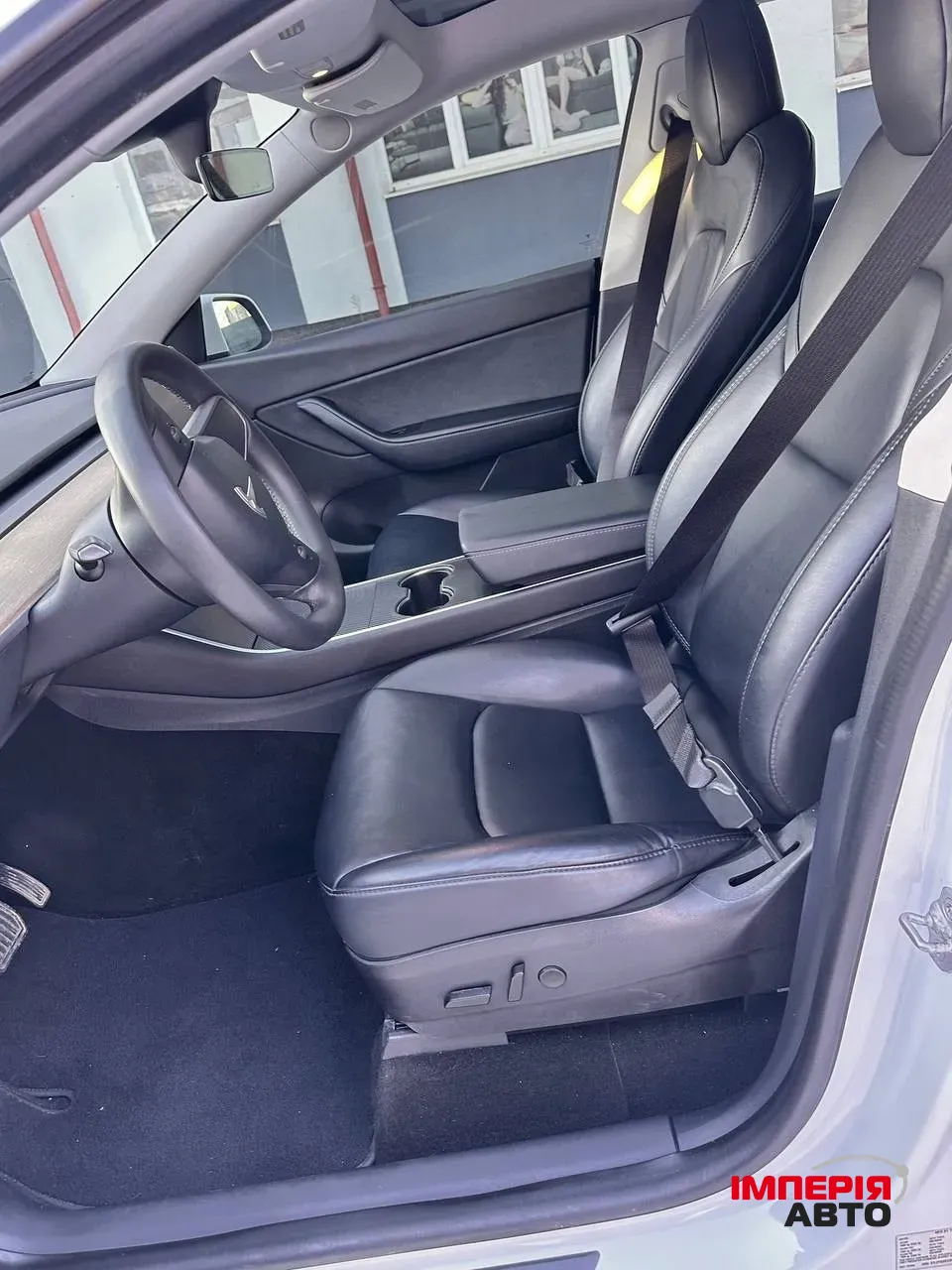 Tesla Model Y - фото 15