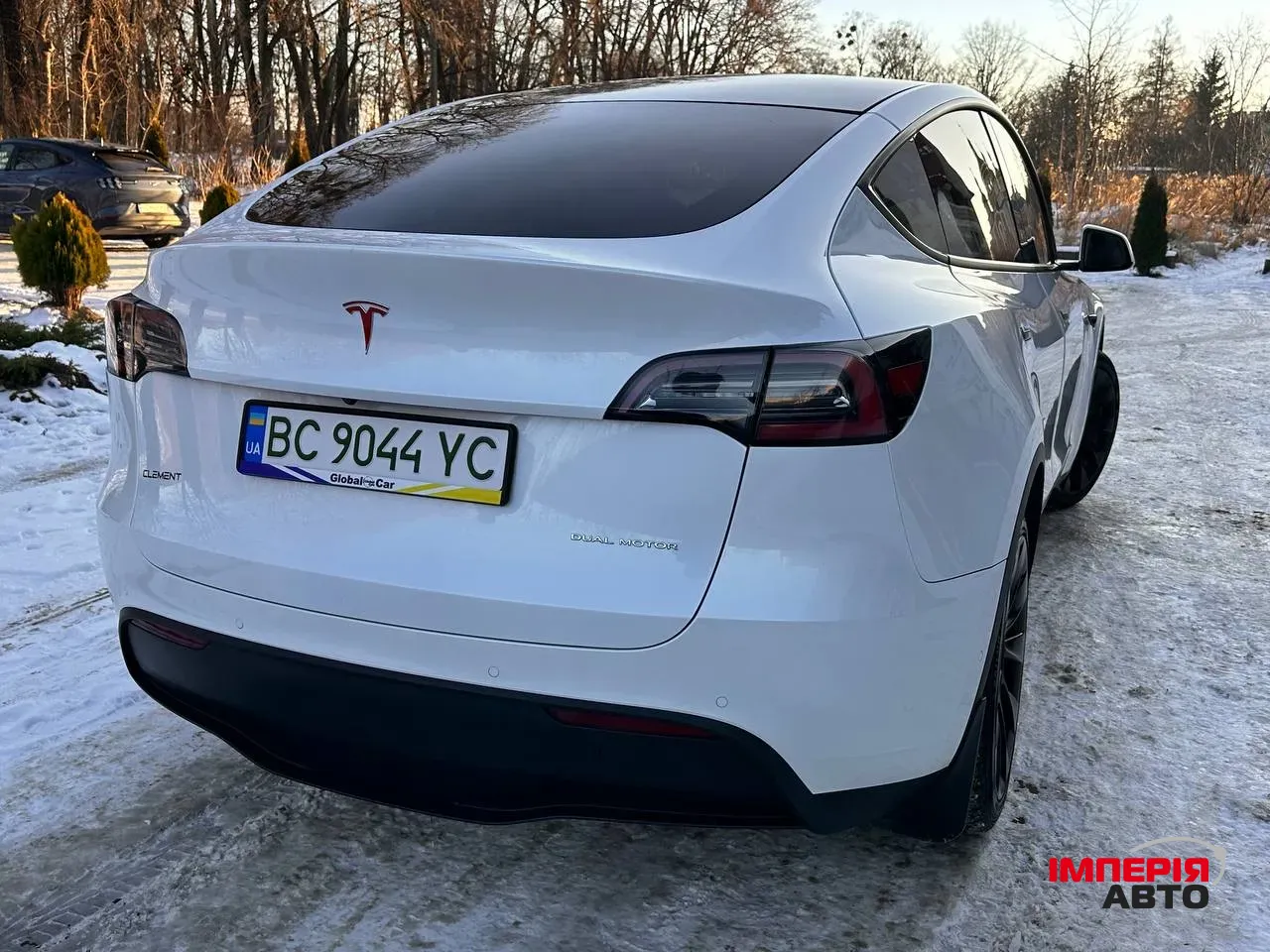 Tesla Model Y - фото 13