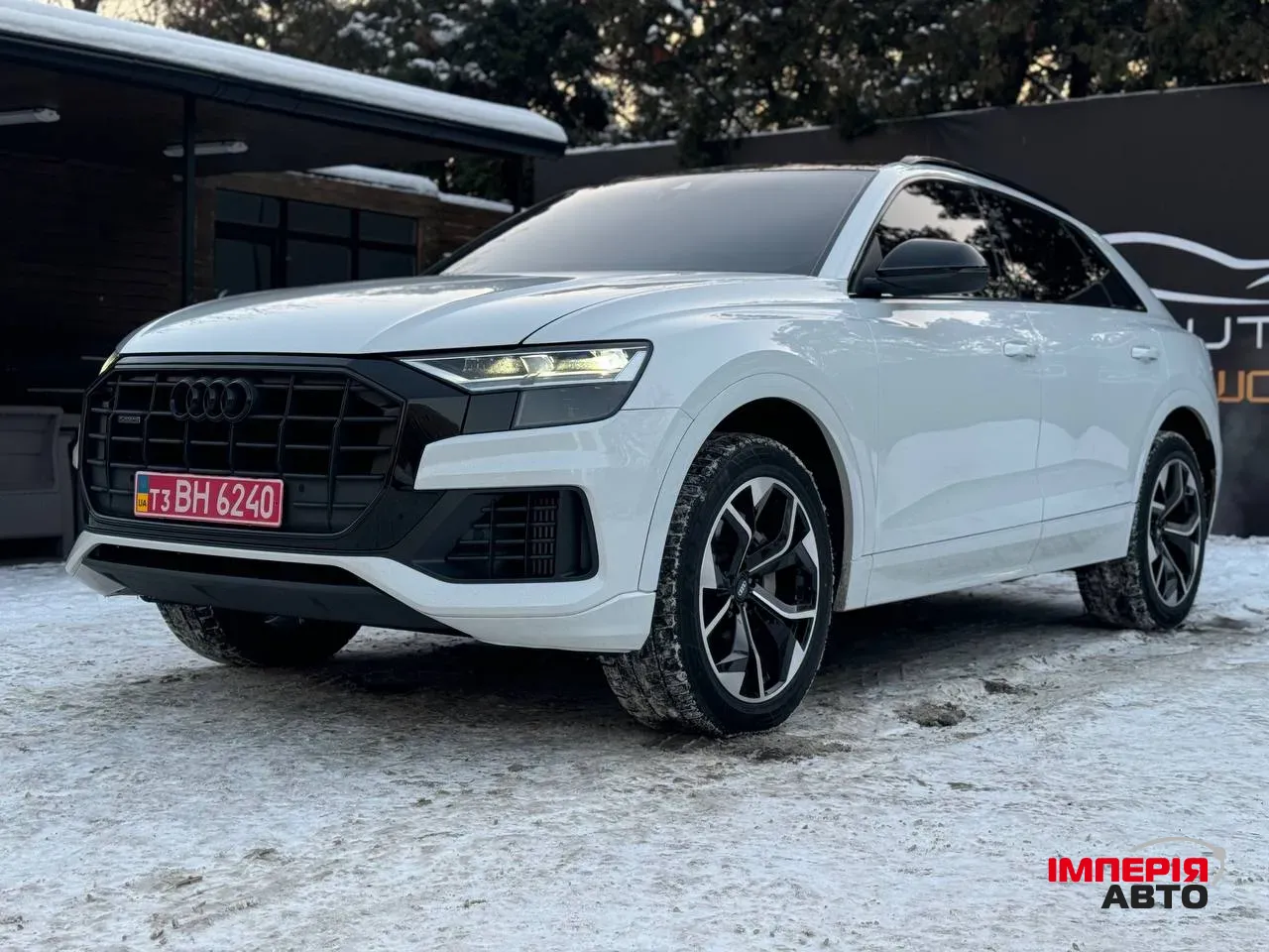 Audi Q8 - фото 1