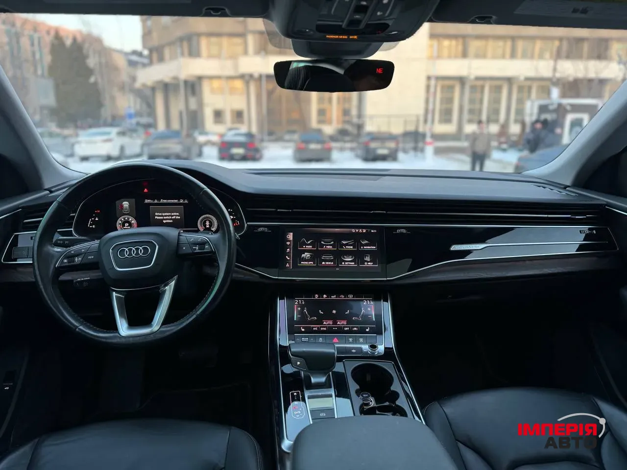 Audi Q8 - фото 10