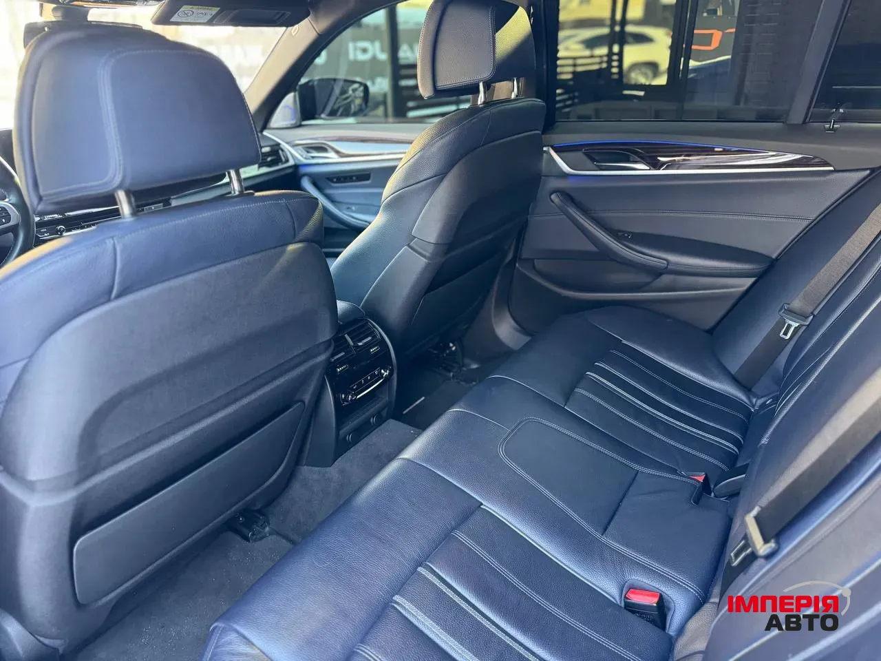 BMW 5 серії - фото 9