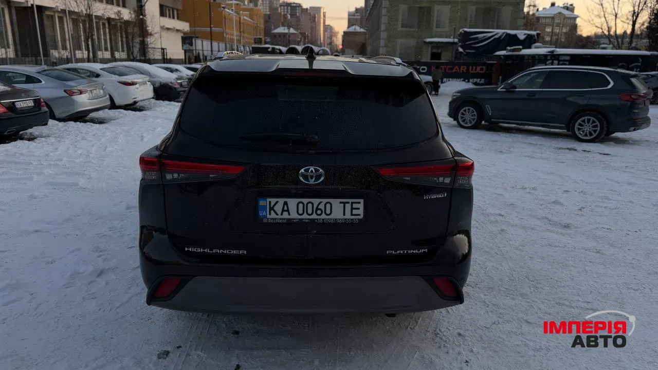 Toyota Highlander - фото 6