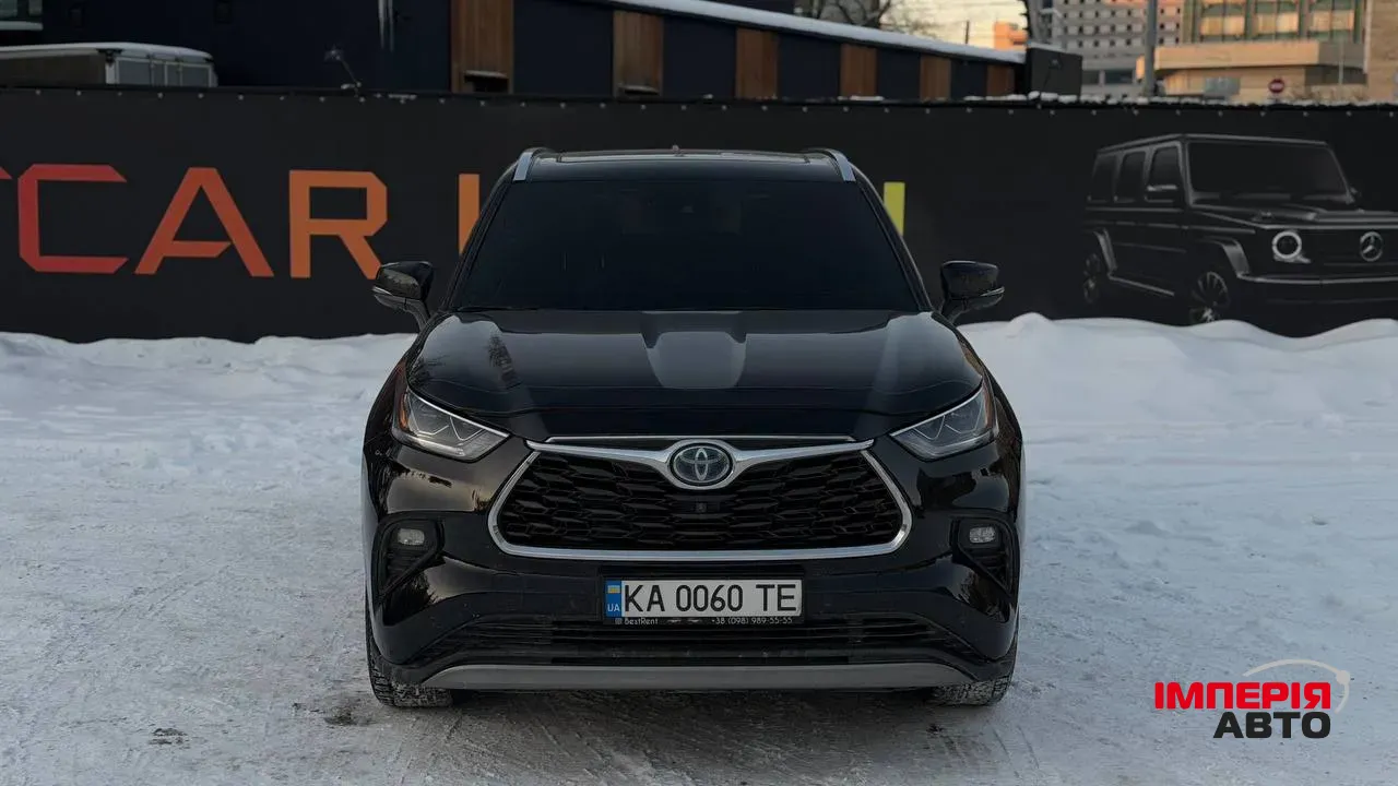 Toyota Highlander - фото 2
