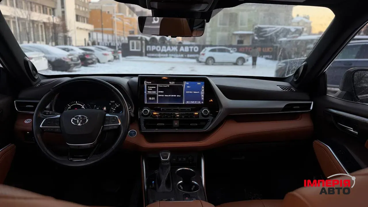 Toyota Highlander - фото 10
