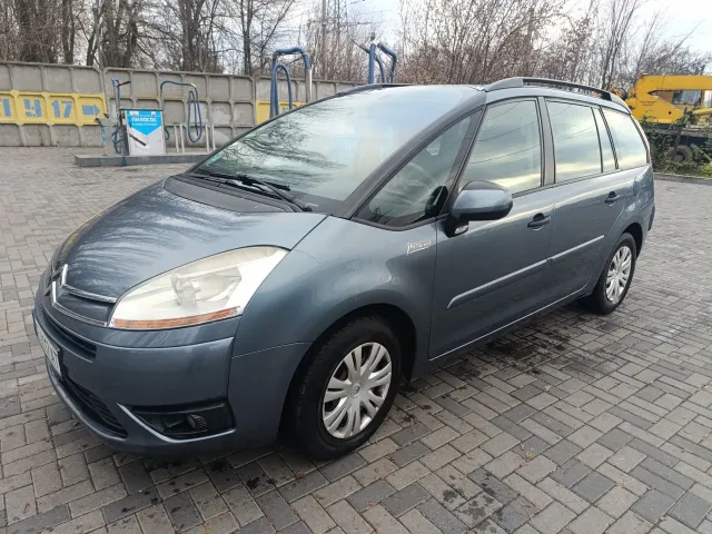 Citroen C4 Picasso - фото 3