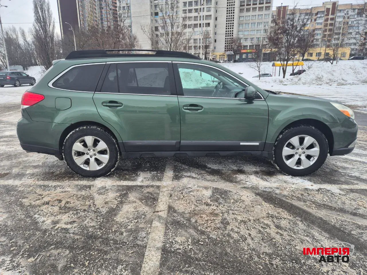 Subaru Outback - фото 6