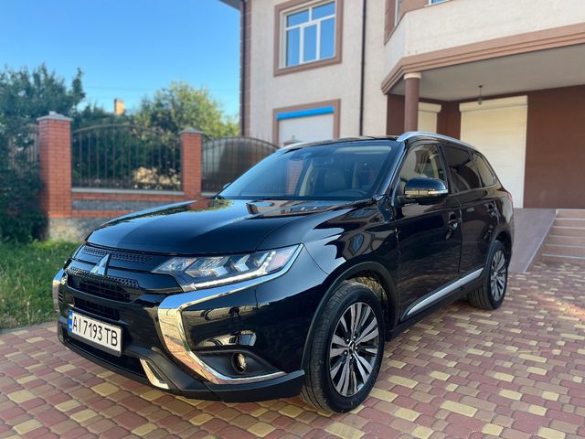 Mitsubishi Outlander 2019, Біла Церква, $17 900 - зображення 1