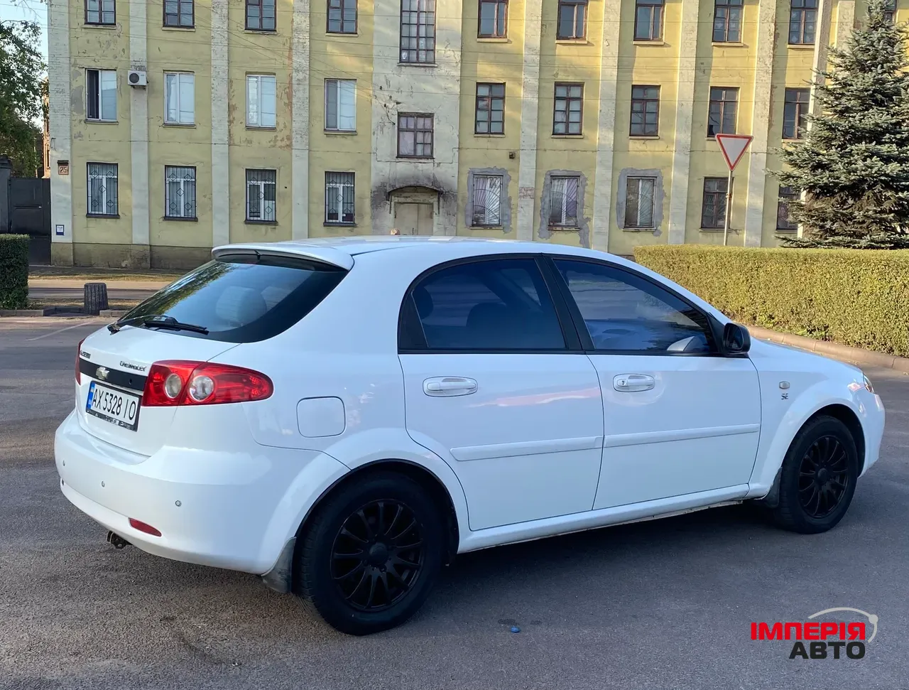 Chevrolet Lacetti - фото 9