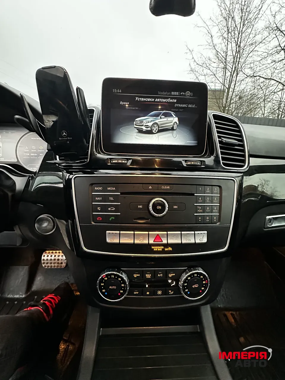 Mercedes-Benz GLE - фото 19