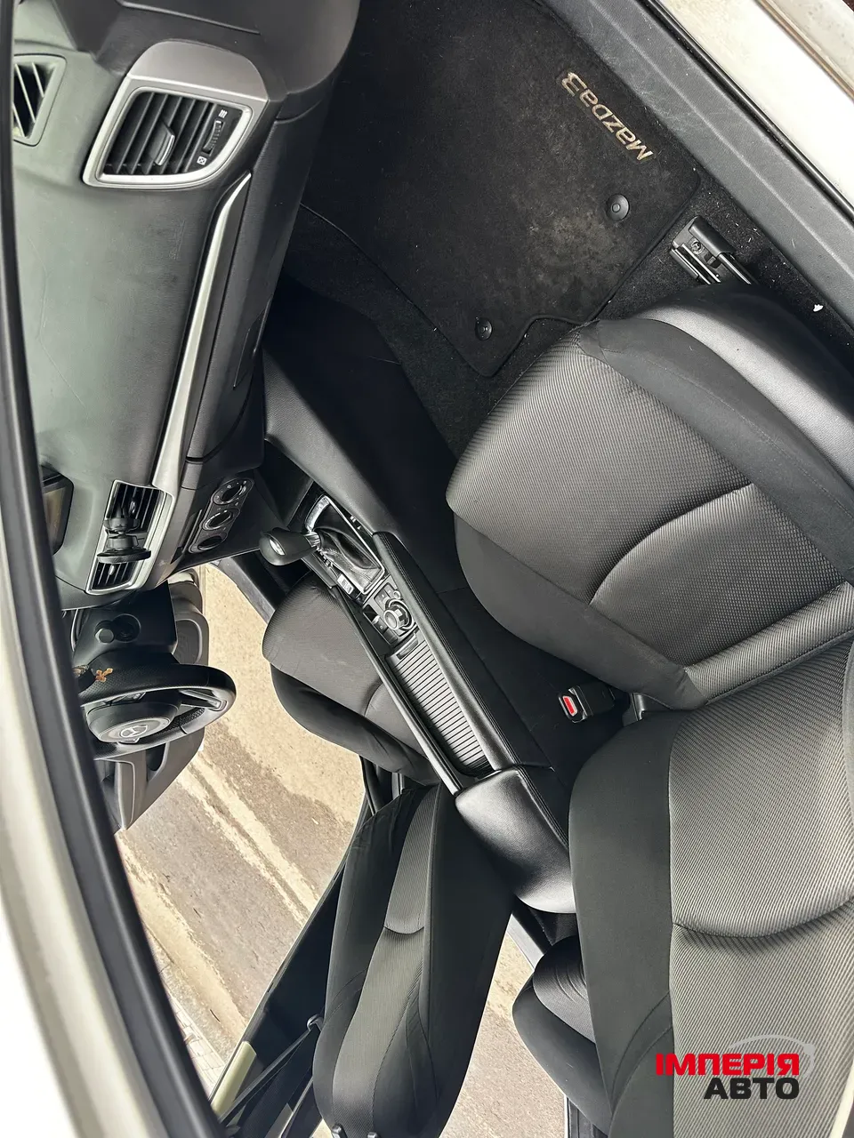 Mazda 3 - фото 19