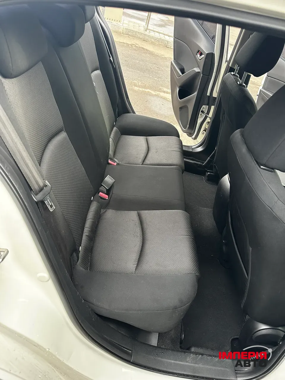 Mazda 3 - фото 16