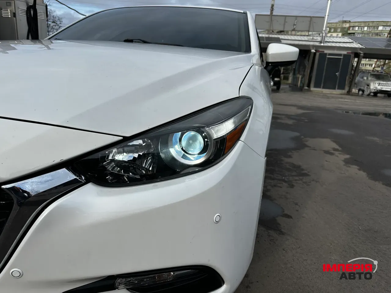 Mazda 3 - фото 4