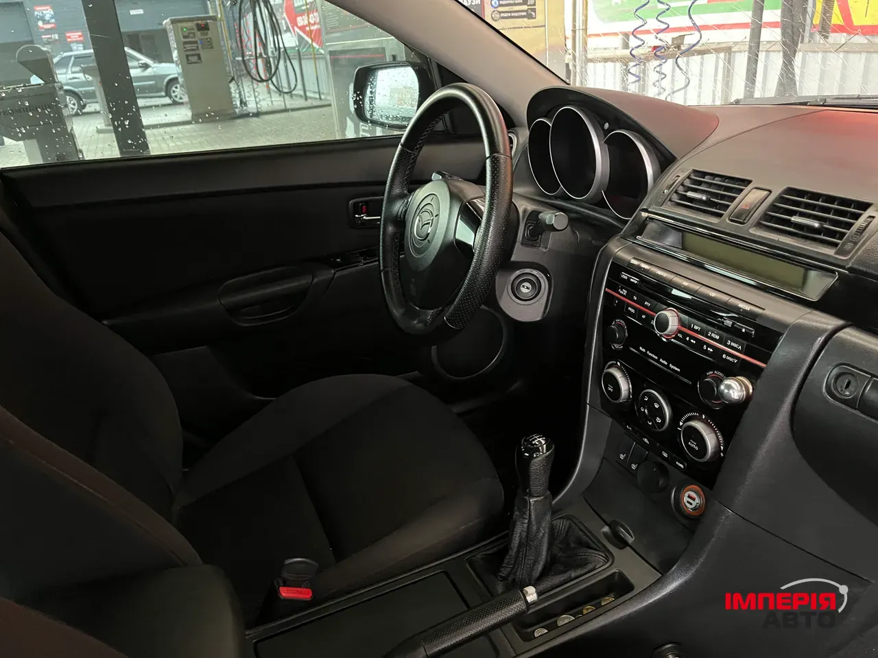 Mazda 3 - фото 15