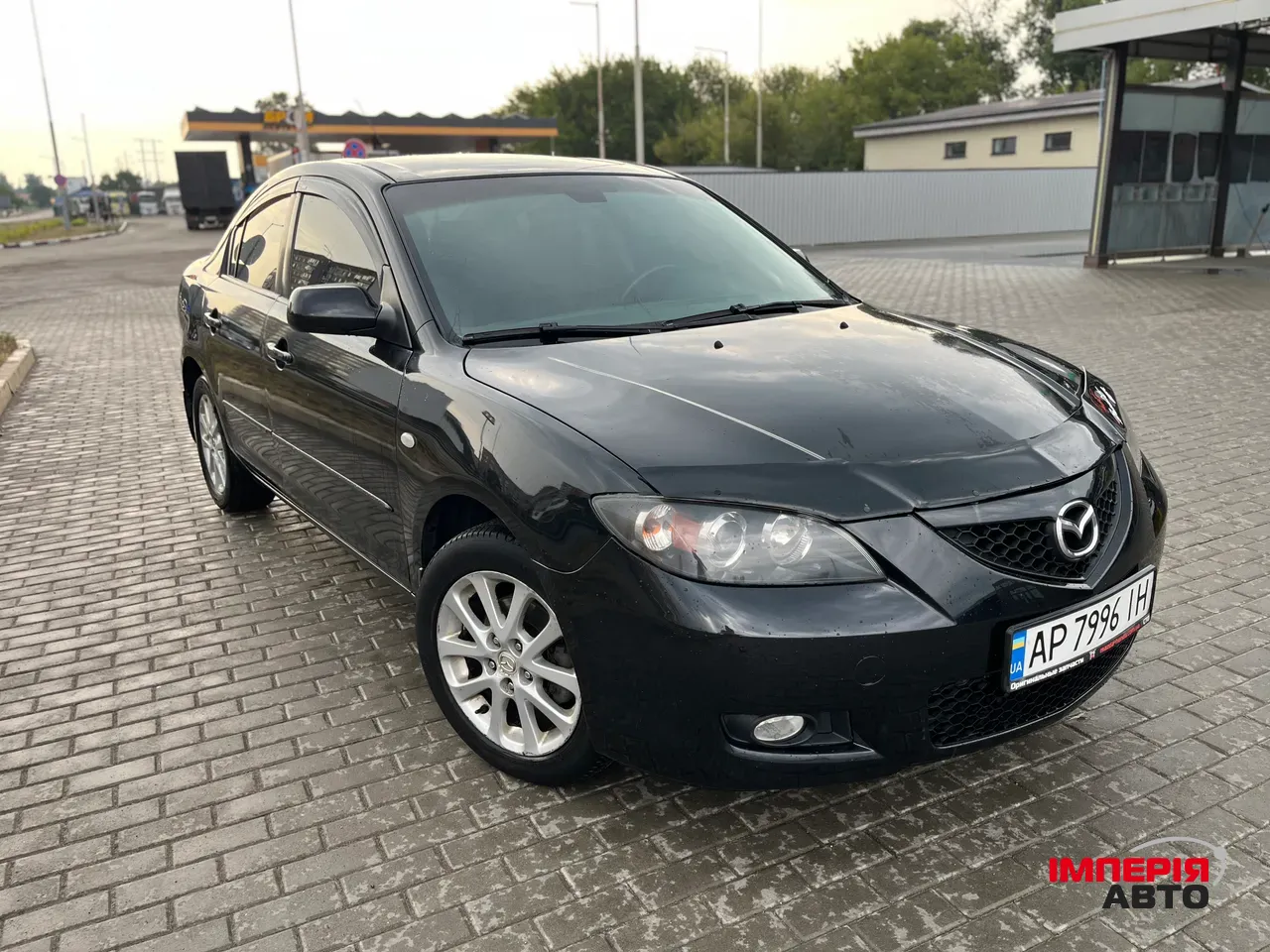 Mazda 3 - фото 3
