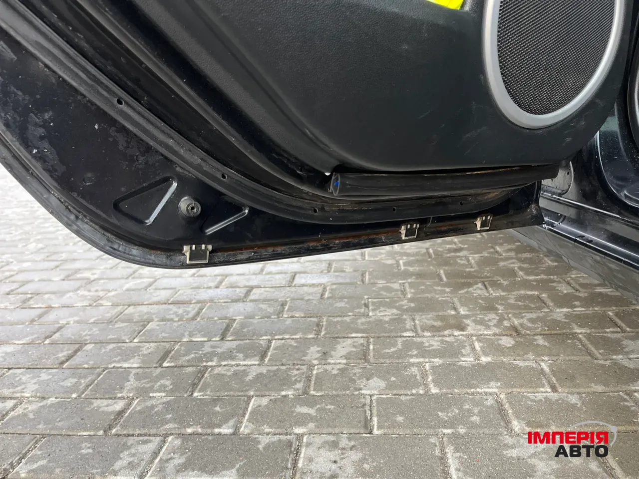 Mazda 3 - фото 12