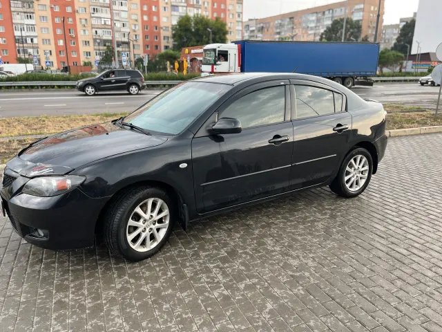 Mazda 3 - фото 5