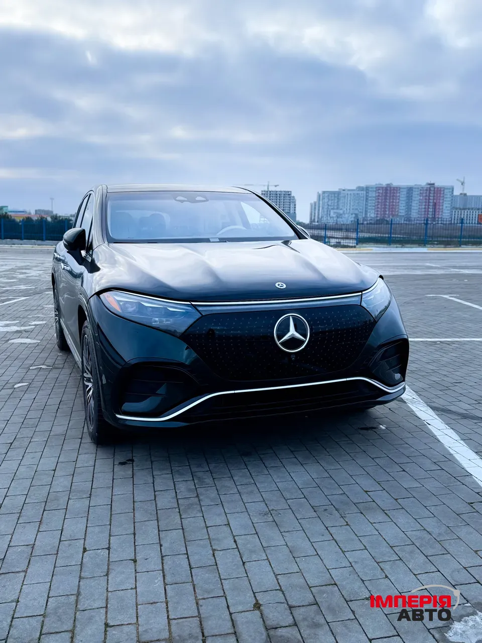 Mercedes-Benz EQS SUV - фото 1