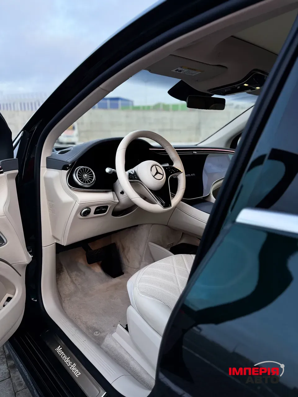 Mercedes-Benz EQS SUV - фото 9