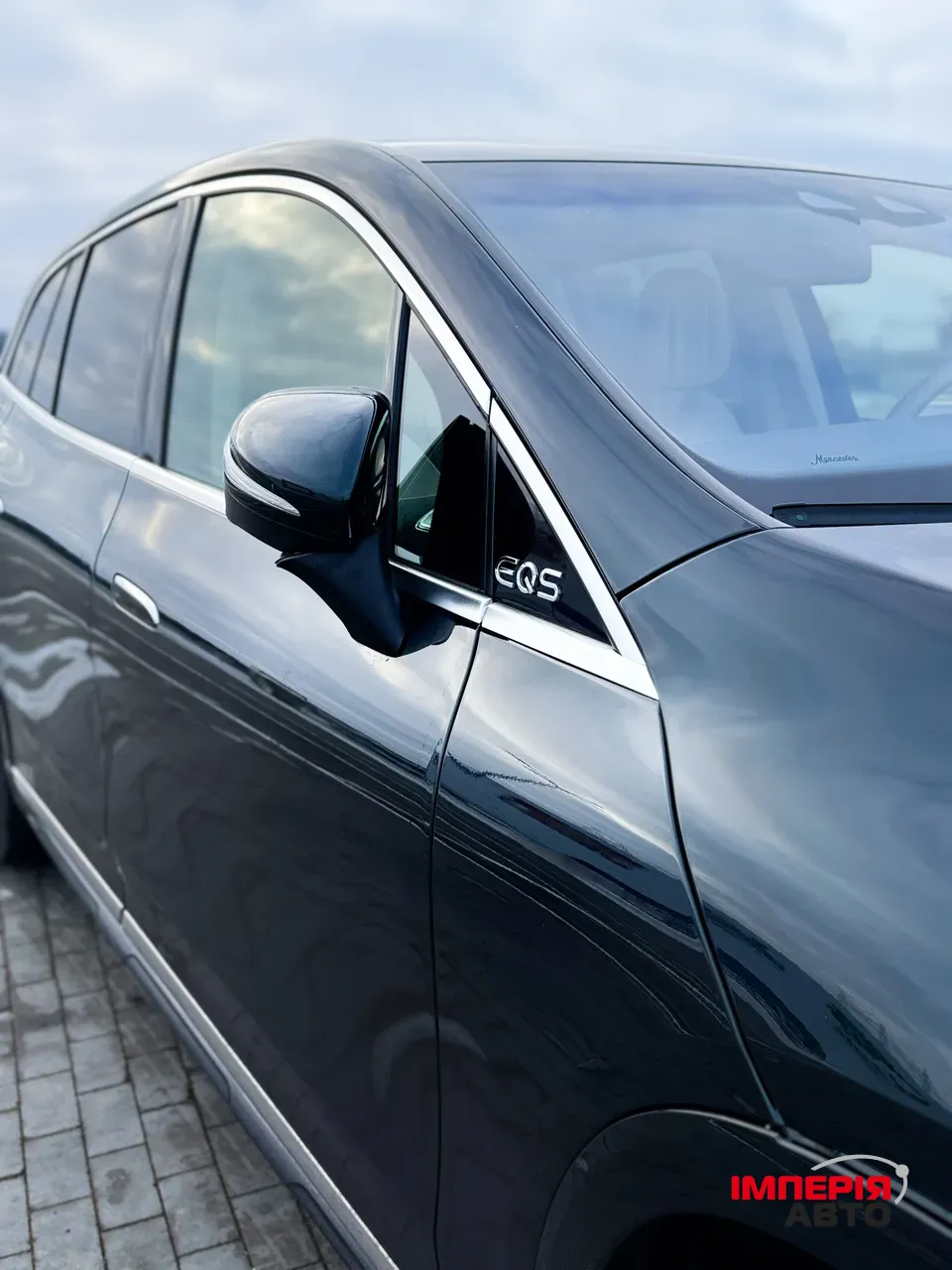 Mercedes-Benz EQS SUV - фото 15