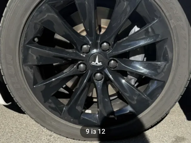 Tesla Model S - фото 5