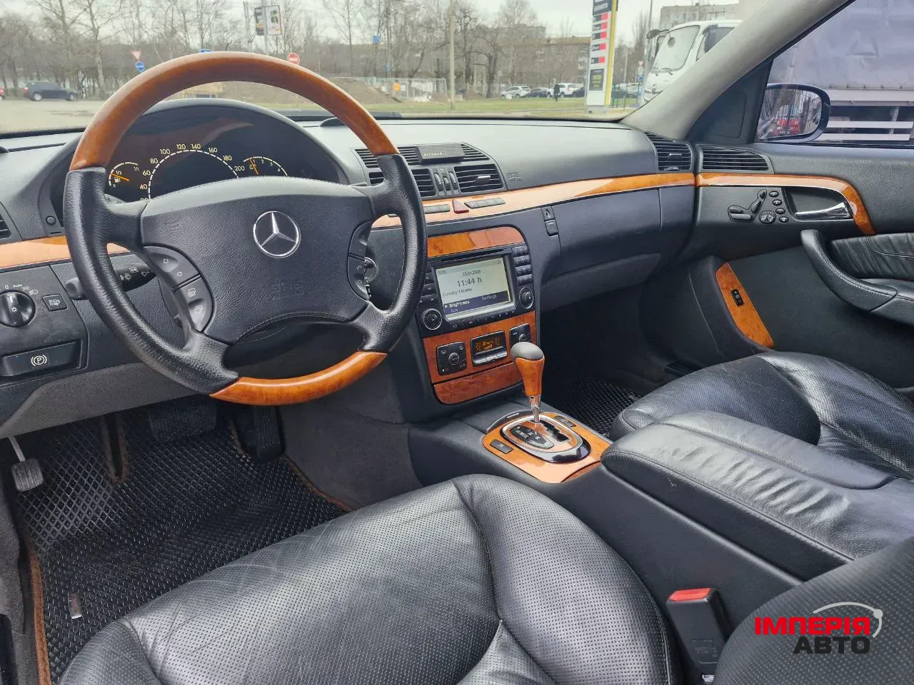 Mercedes-Benz S-Класс - фото 27