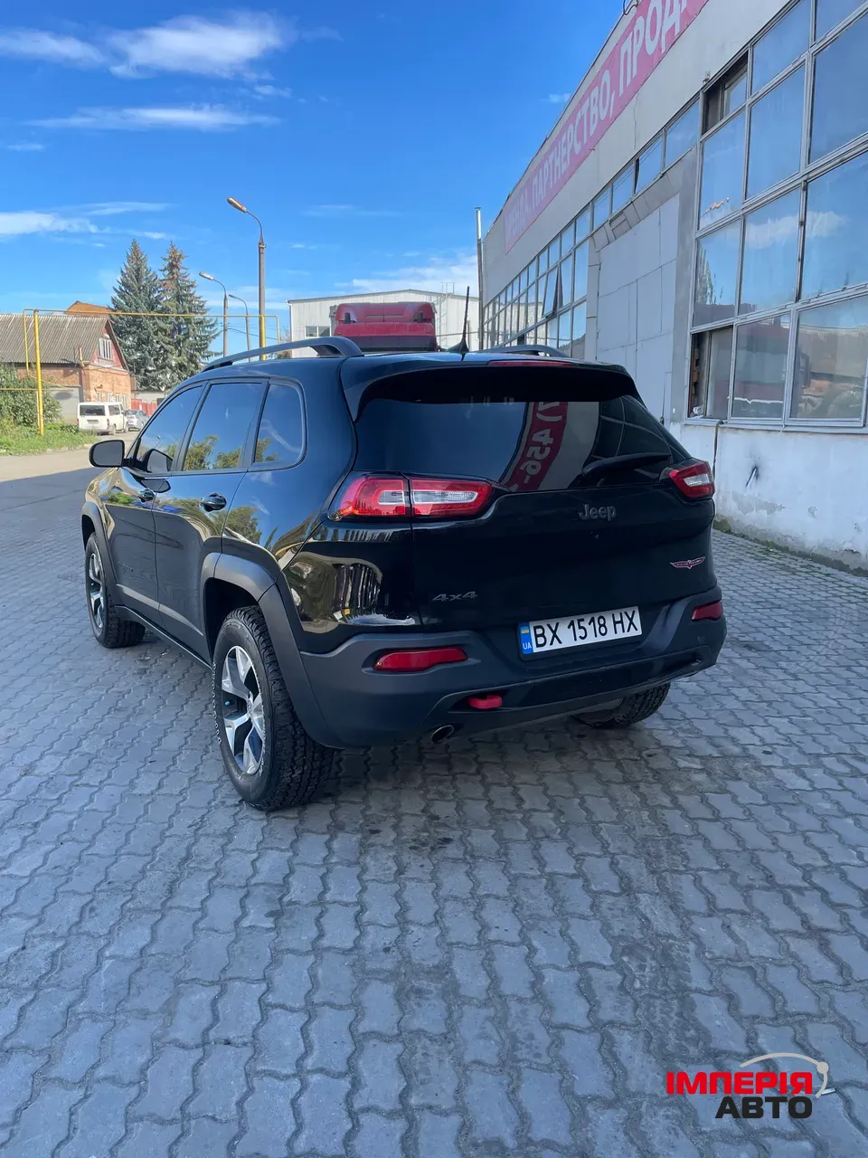 Jeep Cherokee - фото 7