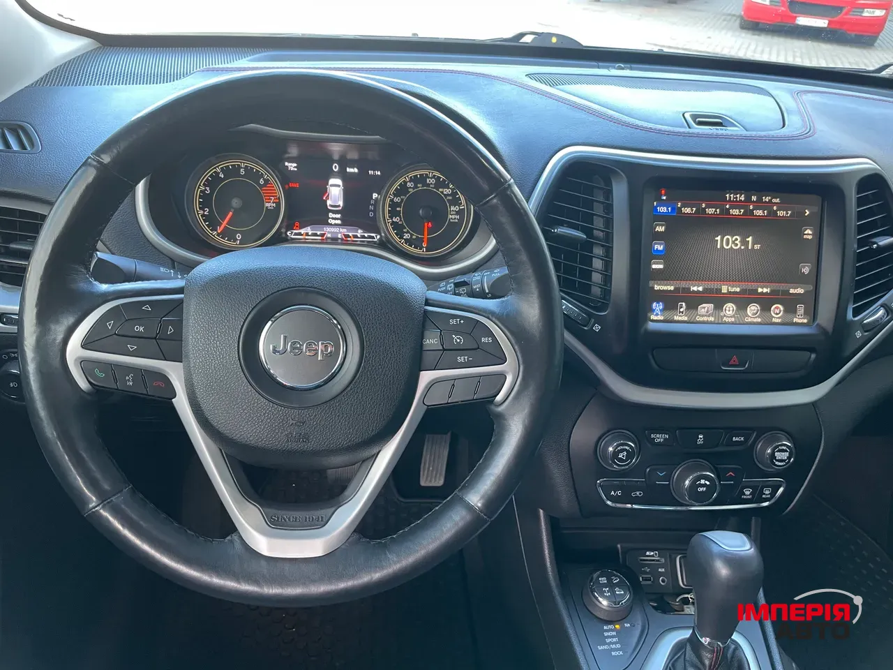 Jeep Cherokee - фото 14