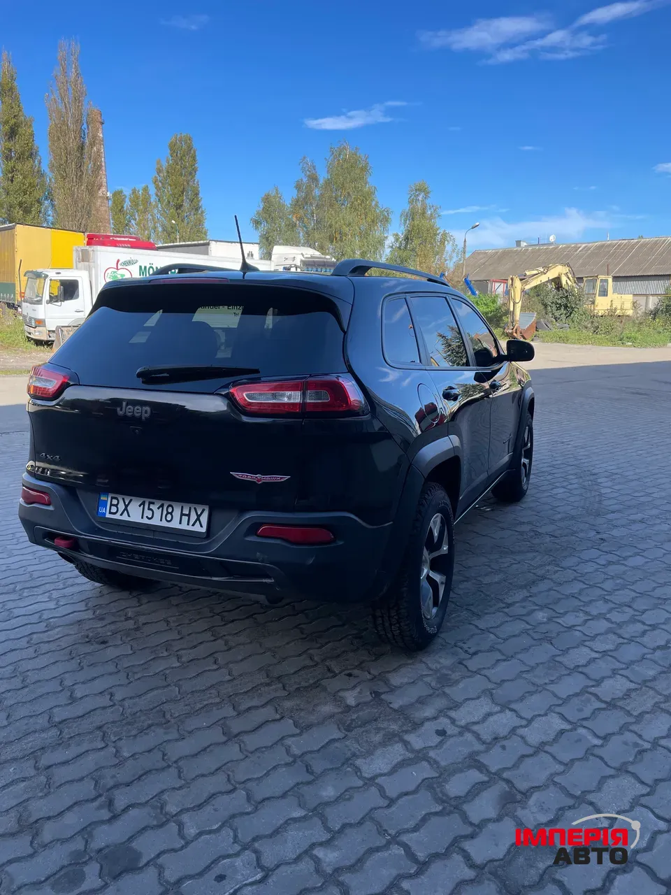 Jeep Cherokee - фото 8