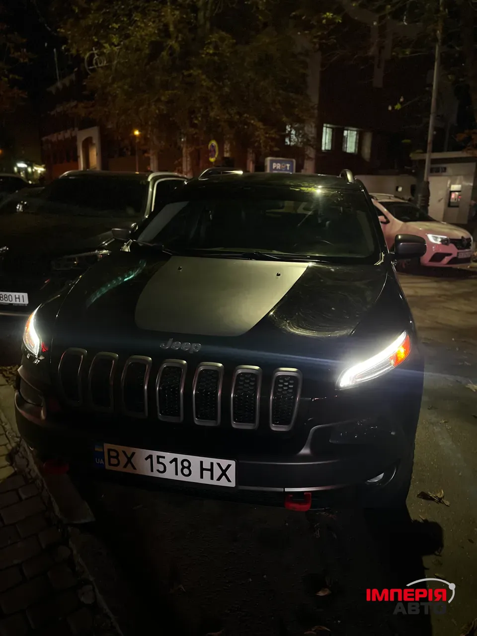 Jeep Cherokee - фото 2