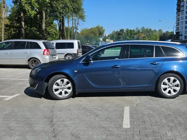 Opel Insignia - фото 5