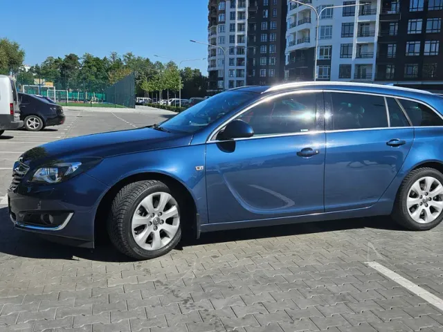 Opel Insignia - фото 4