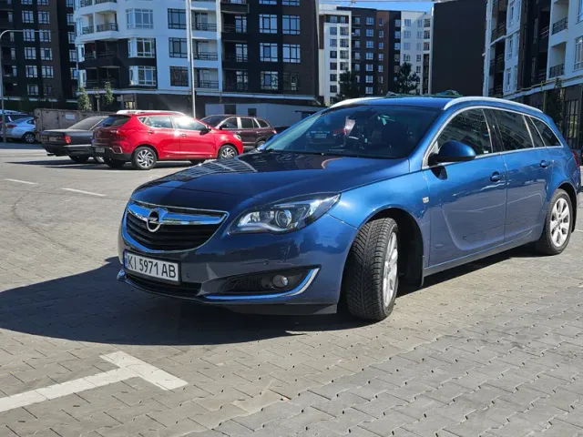 Opel Insignia - фото 3