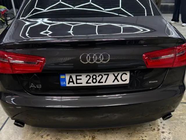 Audi A6 - фото 2