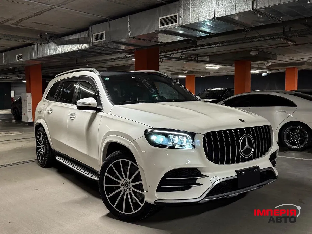 Mercedes-Benz GLS - фото 1