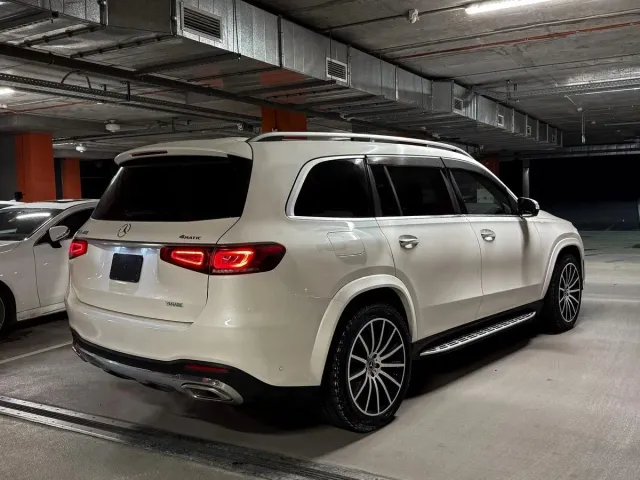 Mercedes-Benz GLS - фото 4