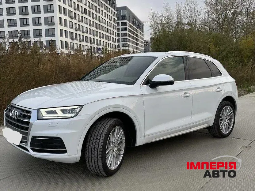 Audi Q5 - фото 1