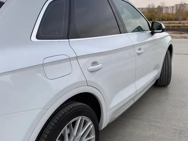 Audi Q5 - фото 3