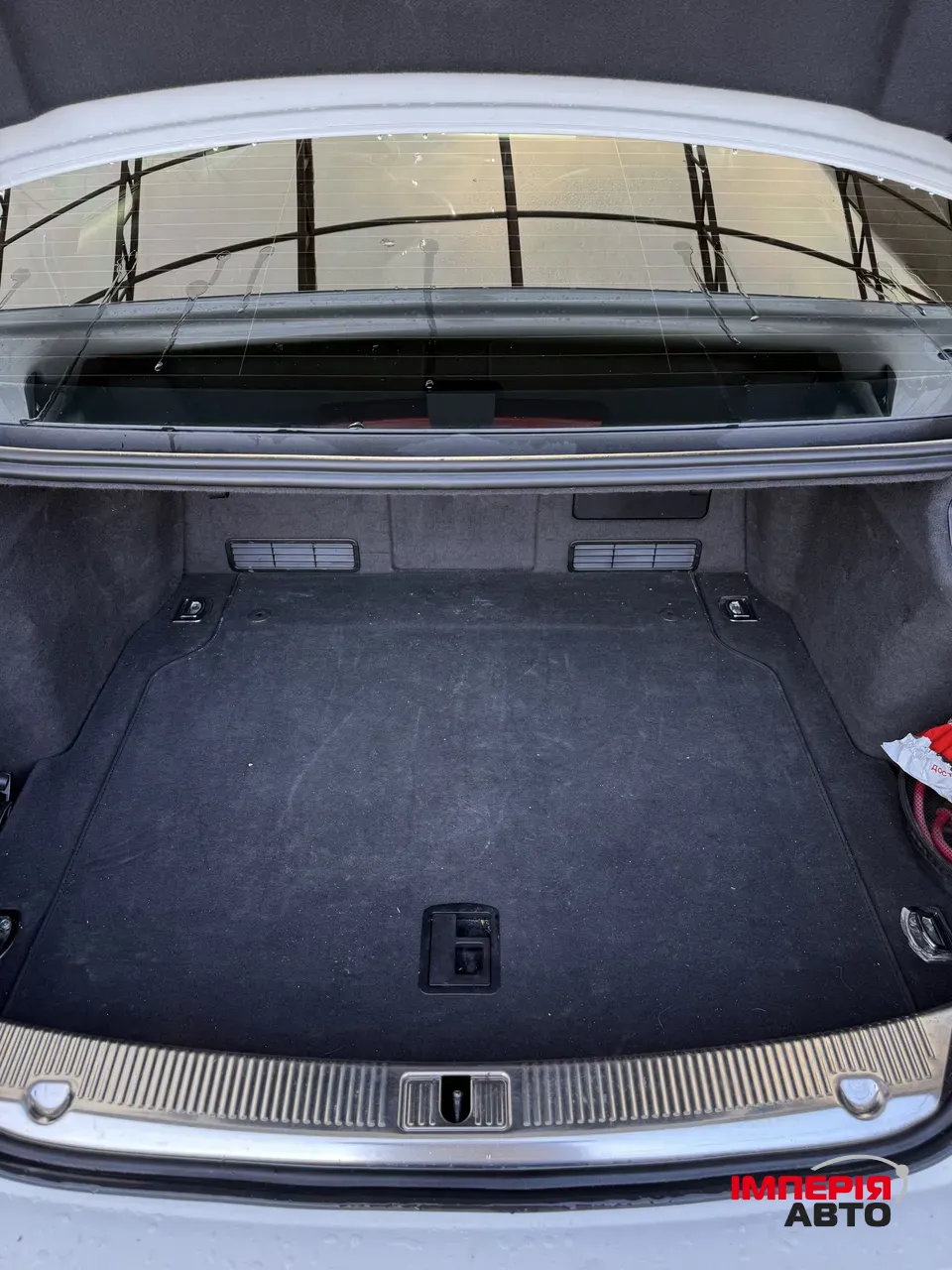 Audi A8 - фото 40