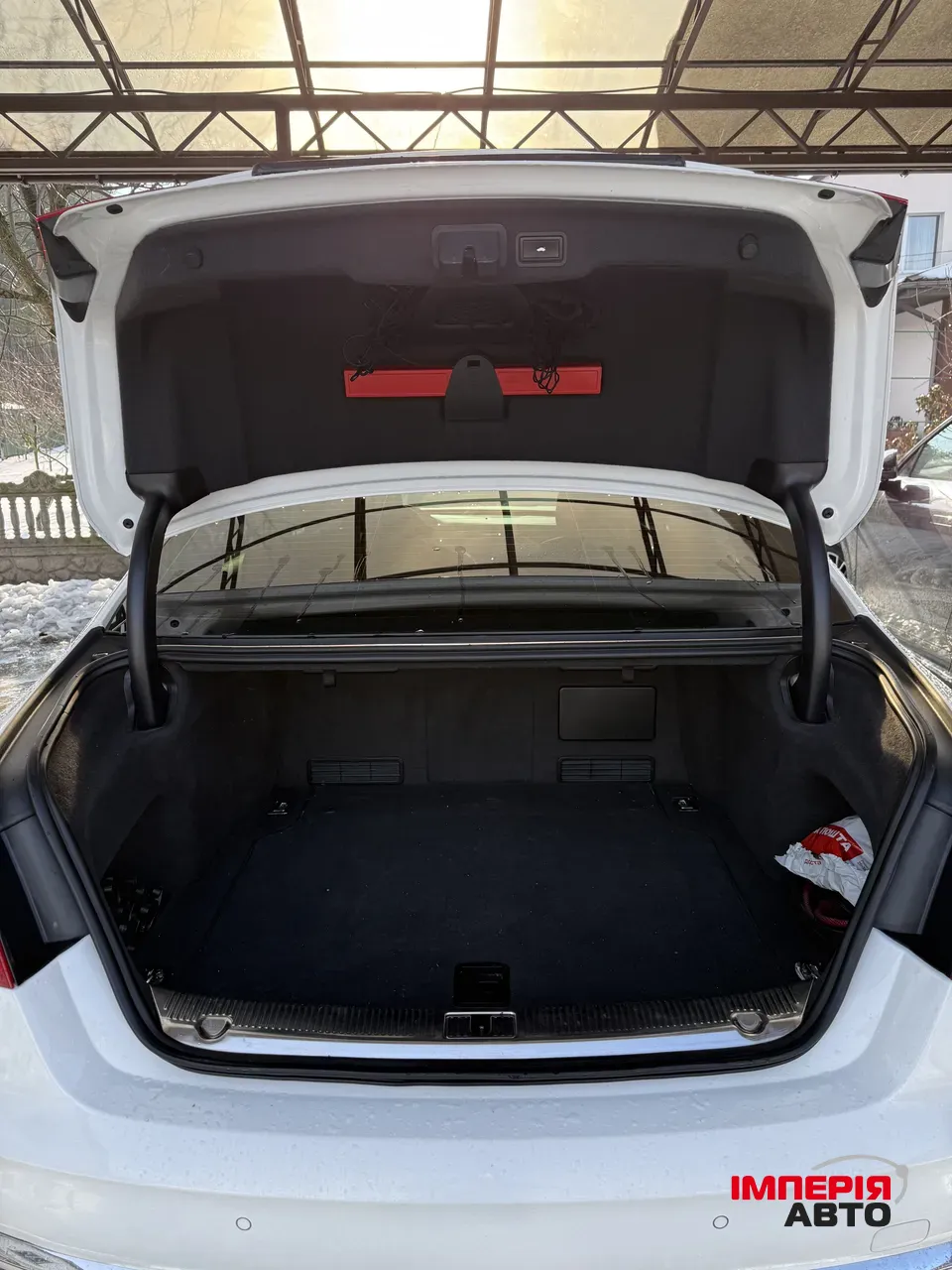 Audi A8 - фото 19